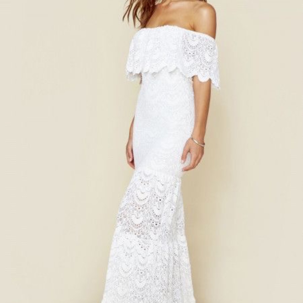 NIGHTCAP CLOTHING POSITANO WHITE LACE MAXI DRESS